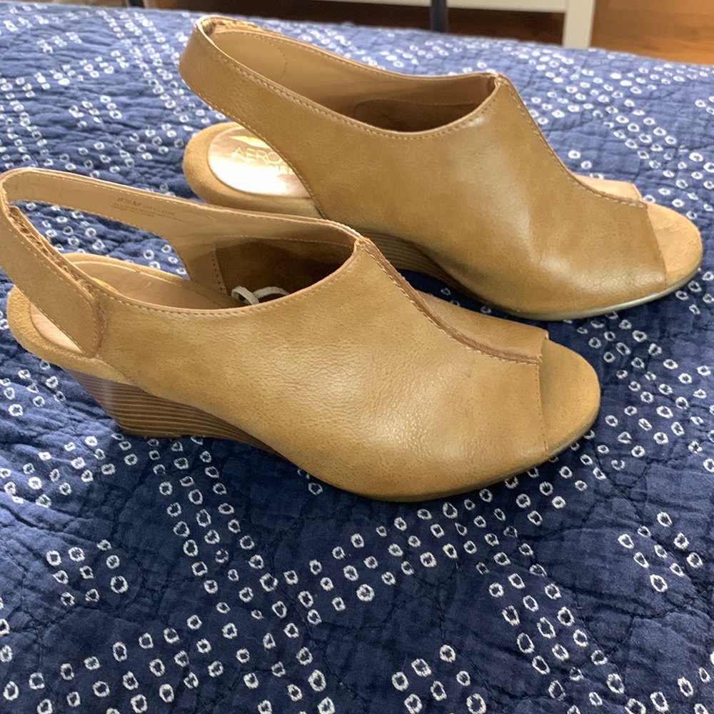 Tan heels